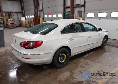 2011 Volkswagen Cc Sport z USA, uszkodzony, nr VIN WVWMN7ANXBE730462